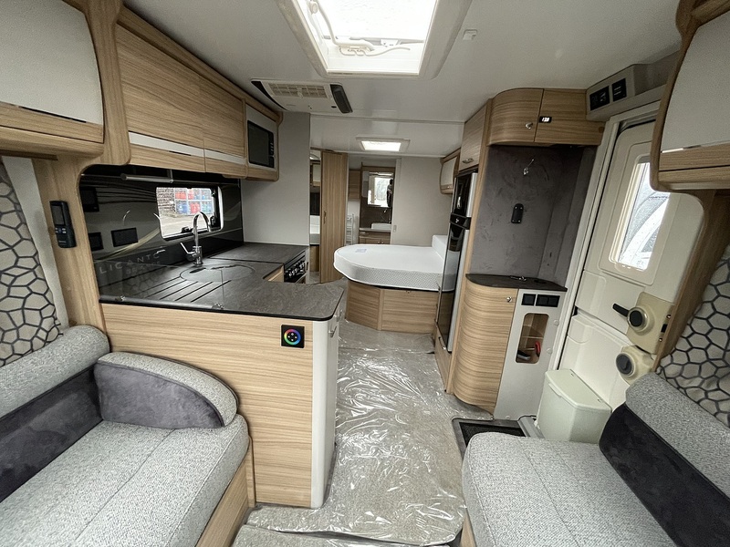 Bailey Alicanto Grande Evora 2023 Caravan - Large 2