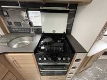 Bailey Alicanto Grande Evora 2023 Caravan8