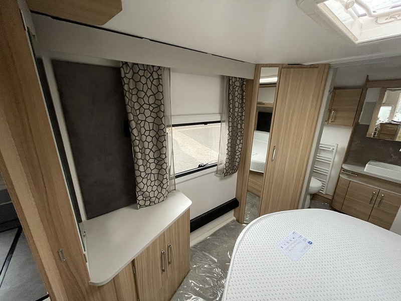 Bailey Alicanto Grande Evora 2023 Caravan - Large 13