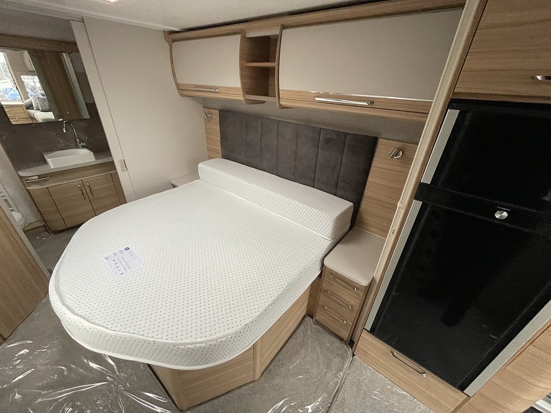 Bailey Alicanto Grande Evora 2023 Caravan - Large 12