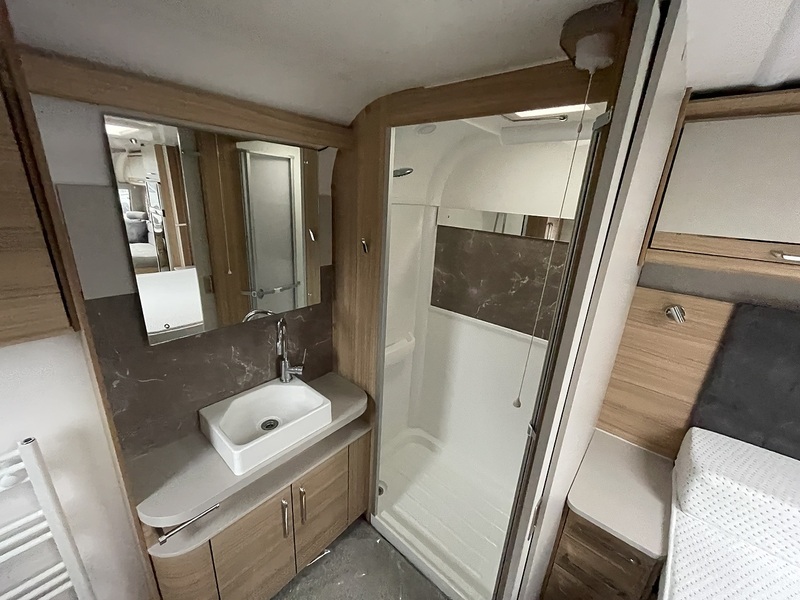 Bailey Alicanto Grande Evora 2023 Caravan - Large 15