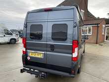 Hymer Yellowstone 2021 Campervan1