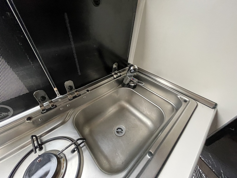 Hymer Yellowstone 2021 Campervan - Large 9