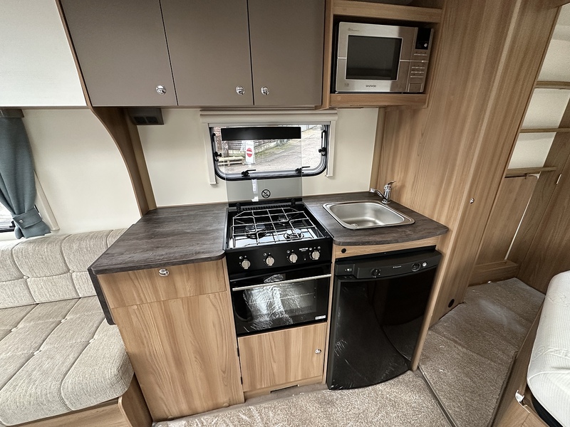 Bailey Pursuit II 530/4 2017 Caravan - Large 4
