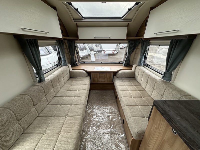 Bailey Pursuit II 530/4 2017 Caravan - Large 3