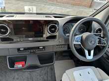 Hymer T-Class S 685 2025 Motorhome8