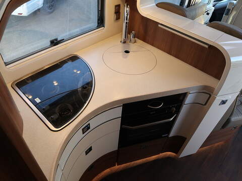 Carthago Chic E Line I 51 QB A Class - U2484