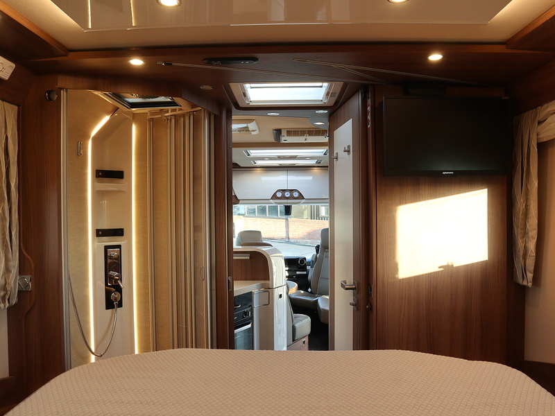 Carthago Chic E Line I 51 QB 2021 A Class - Large 27