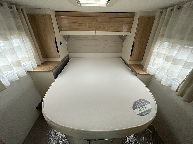 Pilote P740 FC Sensation 2020 Motorhome - Large 17