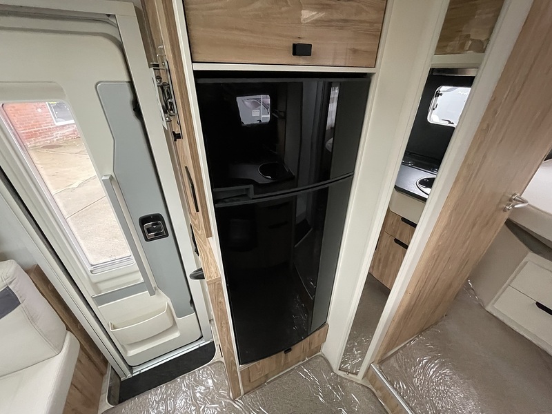 Pilote P740 FC Sensation 2020 Motorhome - Large 12