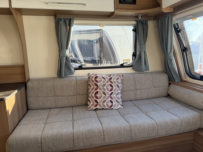 Bailey Pursuit 400/2 2018 Caravan - Large 4