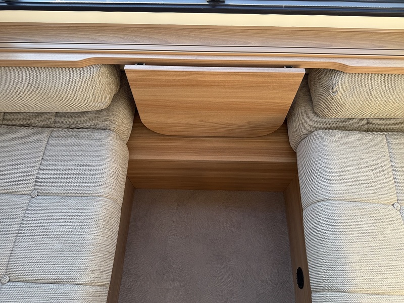 Bailey Pursuit 400/2 2018 Caravan - Large 9