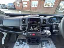 Swift Escape 674 2021 Motorhome5