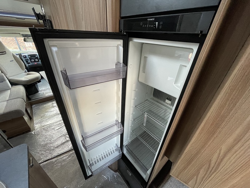 Swift Escape 674 2021 Motorhome - Large 18