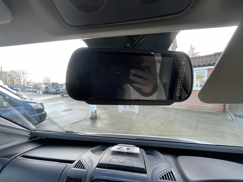 Swift Escape 674 2021 Motorhome - Large 4