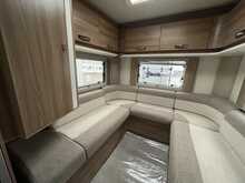 Swift Escape 674 2021 Motorhome23