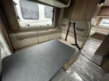 Swift Escape 674 2021 Motorhome9