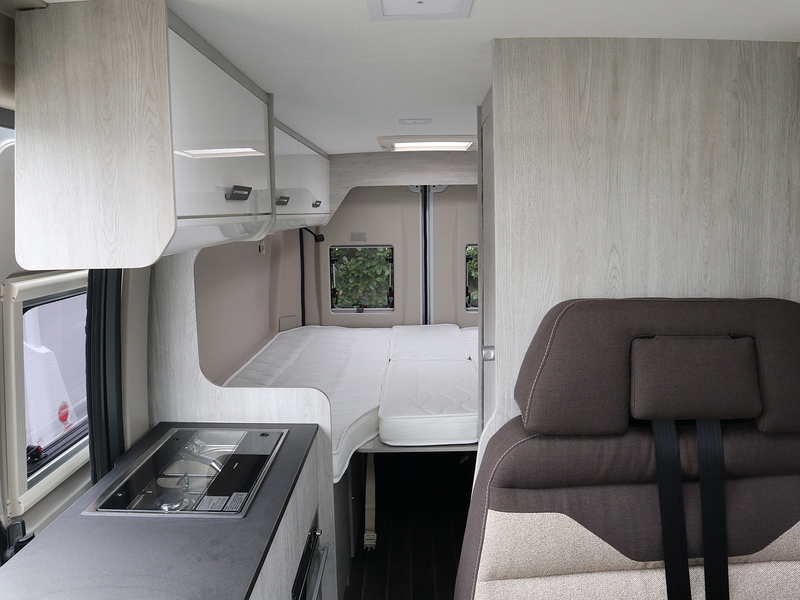 Rollerteam Livingstone Sport 6 2025 Campervan - Large 11