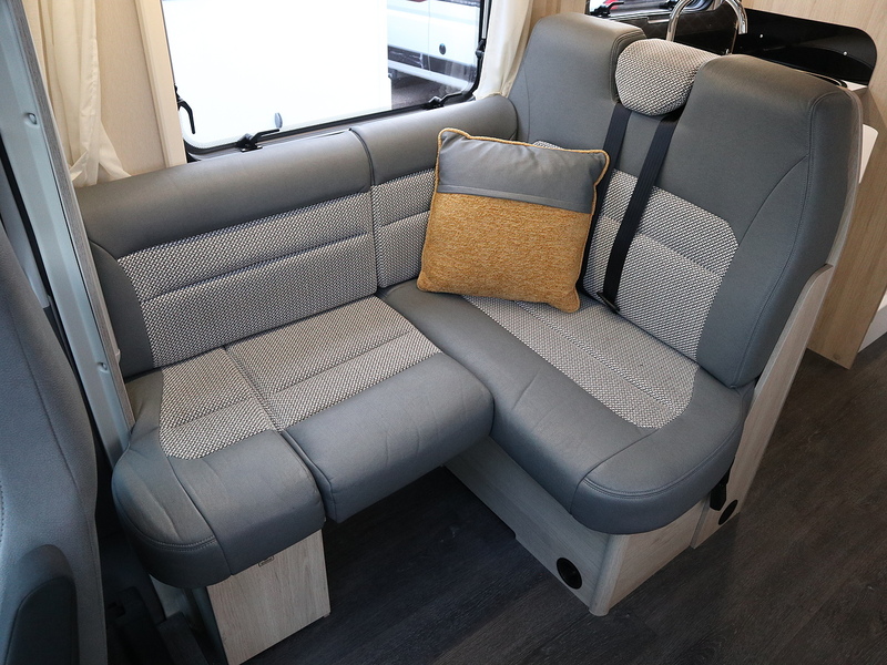 Autotrail F-Line F74 2024 Motorhome - Large 9