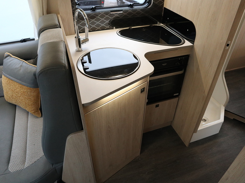 Autotrail F-Line F74 2024 Motorhome - Large 15