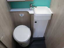 Autotrail F-Line F74 2024 Motorhome21