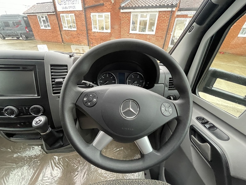 Hymer ML-T 570 2018 Motorhome - Large 8