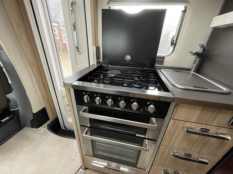 Hymer ML-T 570 2018 Motorhome - Large 13