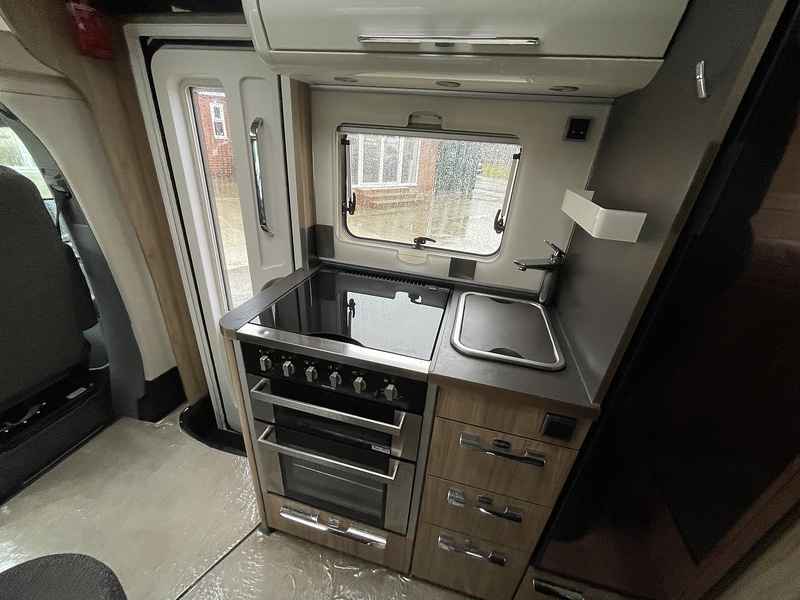 Hymer ML-T 570 2018 Motorhome - Large 11