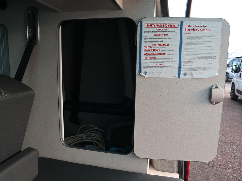 Bilbo VW Celex 140 2015 Campervan - Large 6