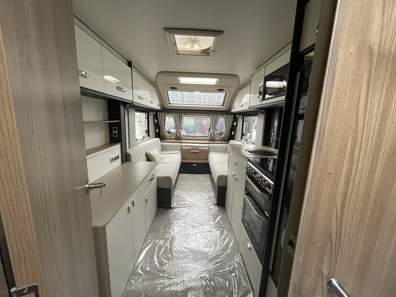 Swift Conquerer 480 2022 Caravan - Large 13
