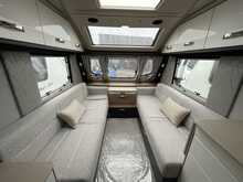 Swift Conquerer 480 2022 Caravan3