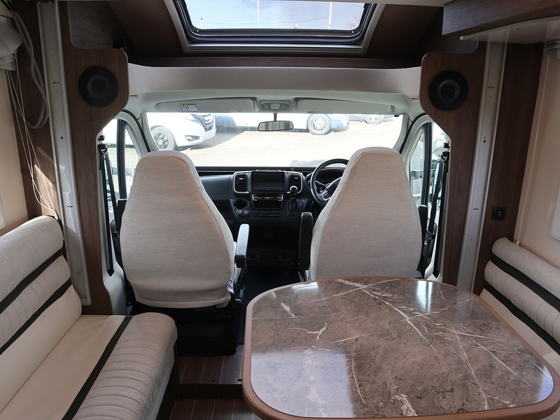 Rollerteam T-Line 590 2025 Motorhome - Large 5