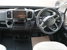 Rollerteam T-Line 590 2025 Motorhome6