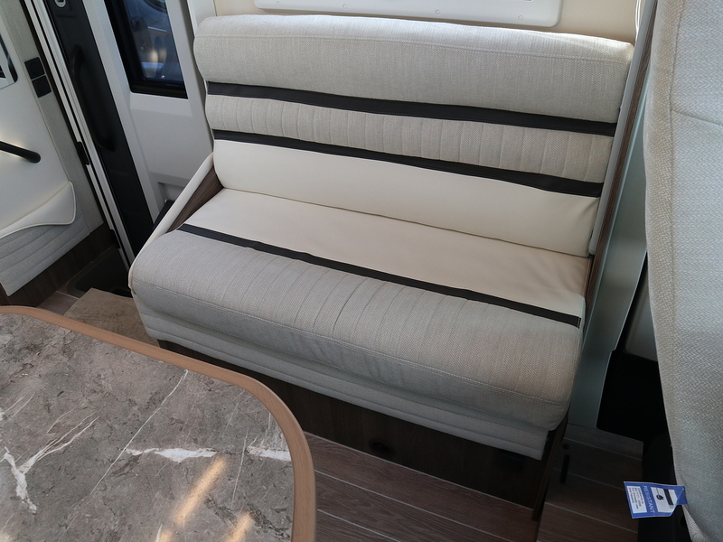 Rollerteam T-Line 590 2025 Motorhome - Large 9