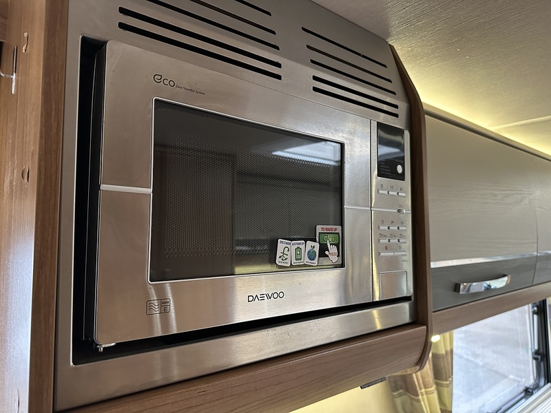 Autotrail Tracker EKS 2017 Motorhome - Large 10