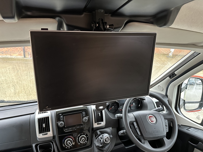 Autotrail Tracker EKS 2017 Motorhome - Large 11