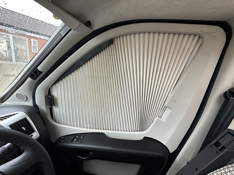 Autotrail Tracker EKS 2017 Motorhome - Large 12