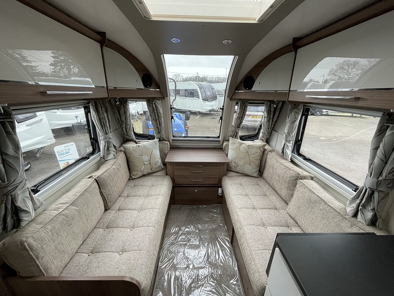 Bailey Unicorn Cabrera 2019 Caravan - Large 3