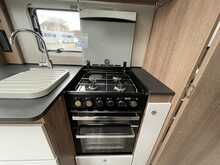 Bailey Unicorn Cabrera 2019 Caravan5