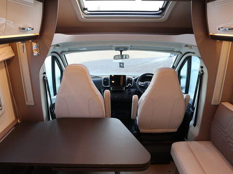 Burstner Lyseo TD 728 Motorhome - U2504