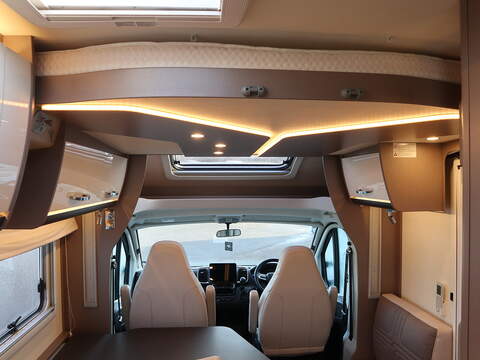Burstner Lyseo TD 728 Motorhome - U2504