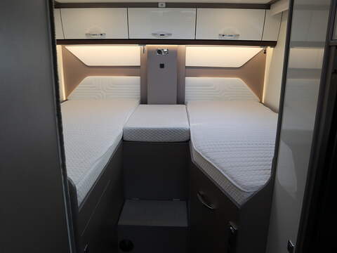 Burstner Lyseo TD 728 Motorhome - U2504