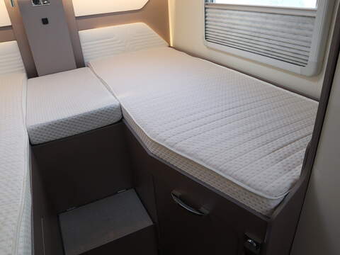 Burstner Lyseo TD 728 Motorhome - U2504