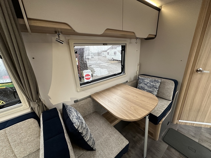 Bailey Discovery D4-4L 2023 Caravan - Large 4