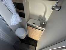 Bailey Endeavour B62 2024 Campervan9