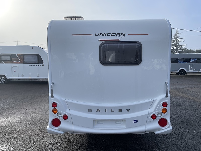 Bailey Unicorn Cartagena 2017 Caravan - Large 1