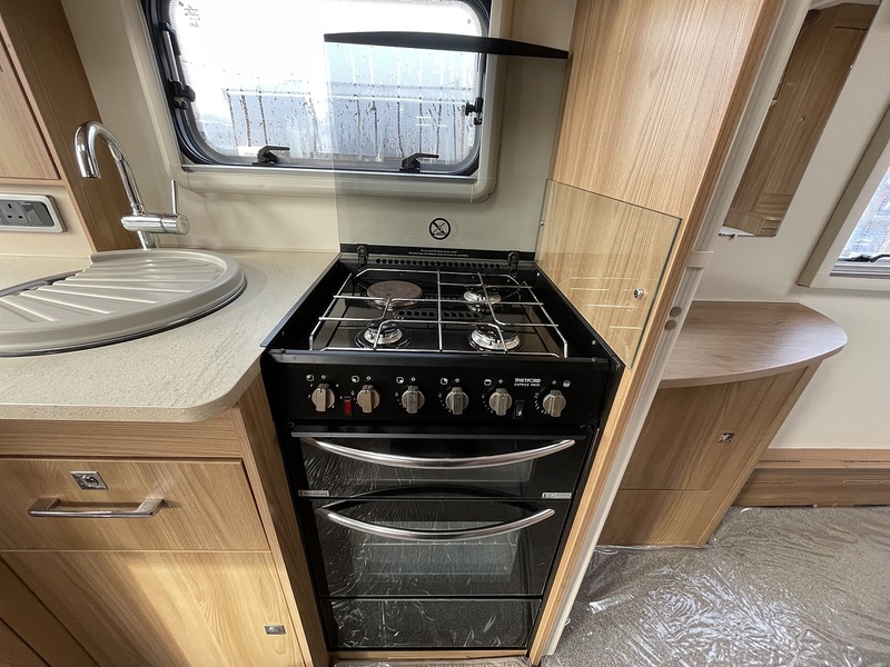 Bailey Unicorn Cartagena 2017 Caravan - Large 7