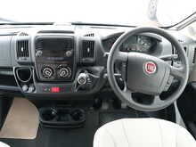 Autotrail Tribute T-615 2018 Motorhome7