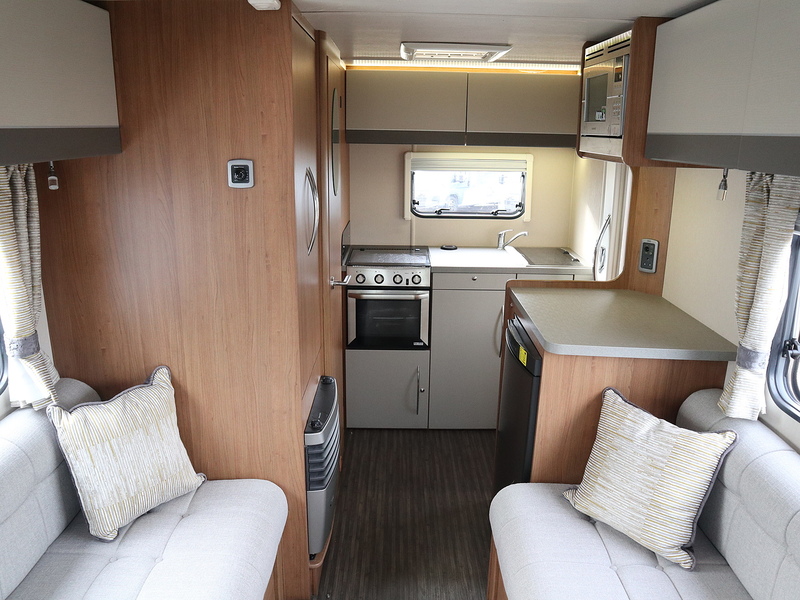 Autotrail Tribute T-615 2018 Motorhome - Large 8