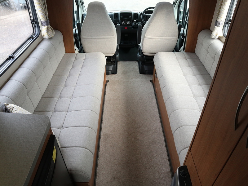 Autotrail Tribute T-615 2018 Motorhome - Large 13